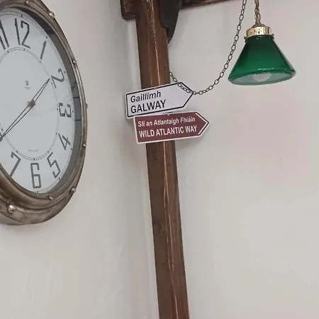 Cosy In With Balcony, 32 M², View *