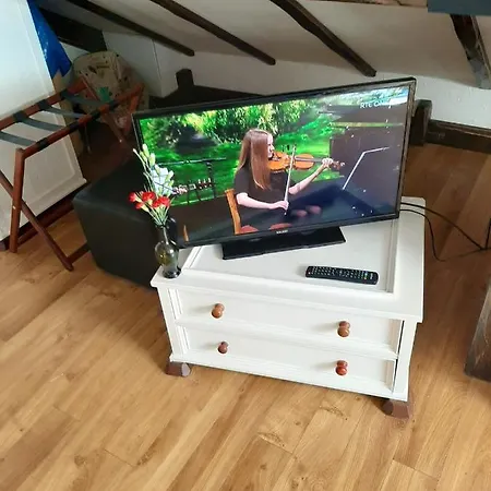 Lägenhet Cosy In With Balcony, 32 M², View