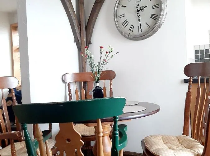 Cosy In With Balcony, 32 M², View * Голуэй