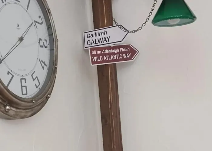 Cosy In With Balcony, 32 M², View *