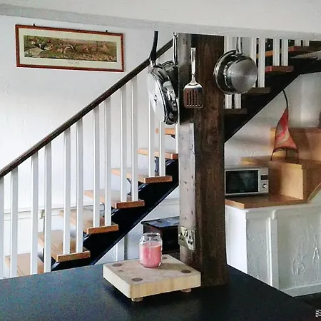 Cosy Apartment In Galway With Balcony 32 M² City View Galway