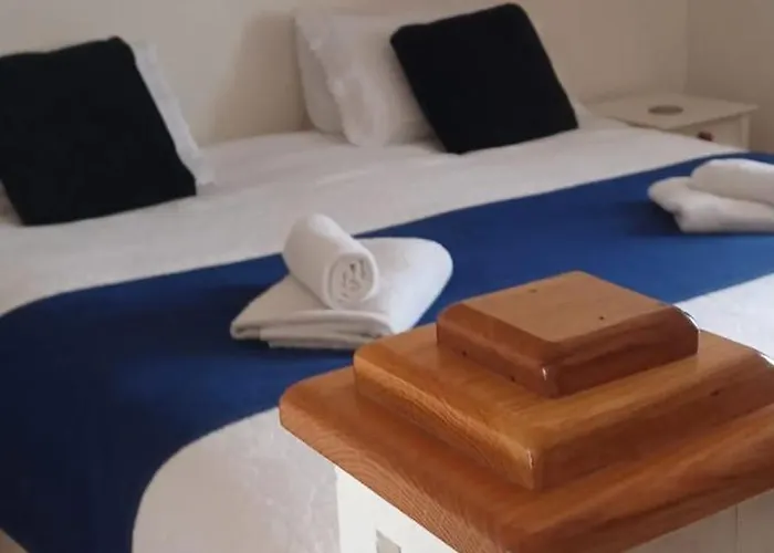 Cosy In With Balcony, 32 M², View Galway